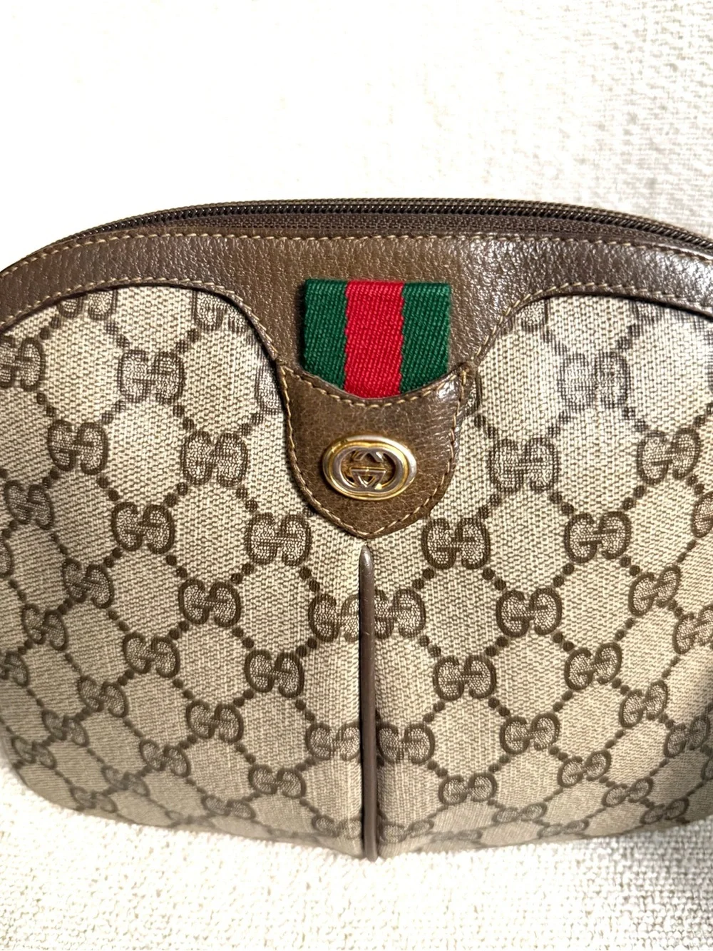 Authentic Gucci brown monogram supreme canvas crossbody bag red green accents GG